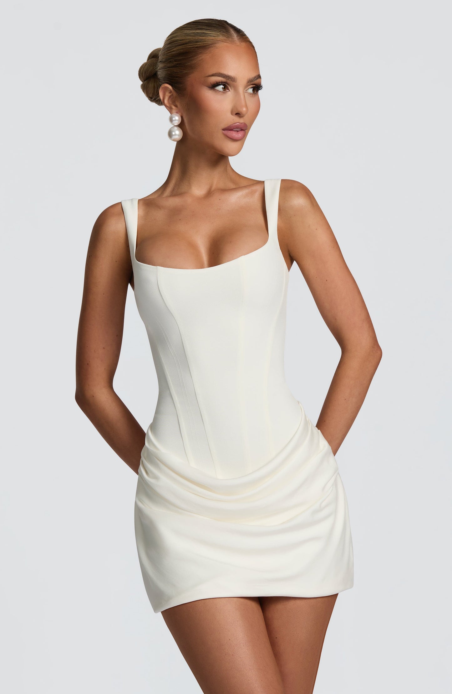 Céleste Sculpted Minikleid